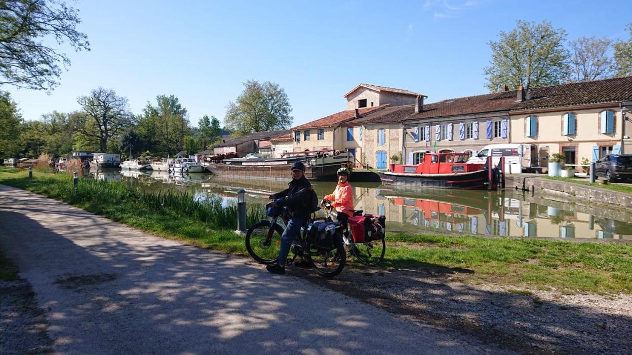 Comme à la maison - Chambre double chez habitant près de Toulouse Baziege Exterior foto