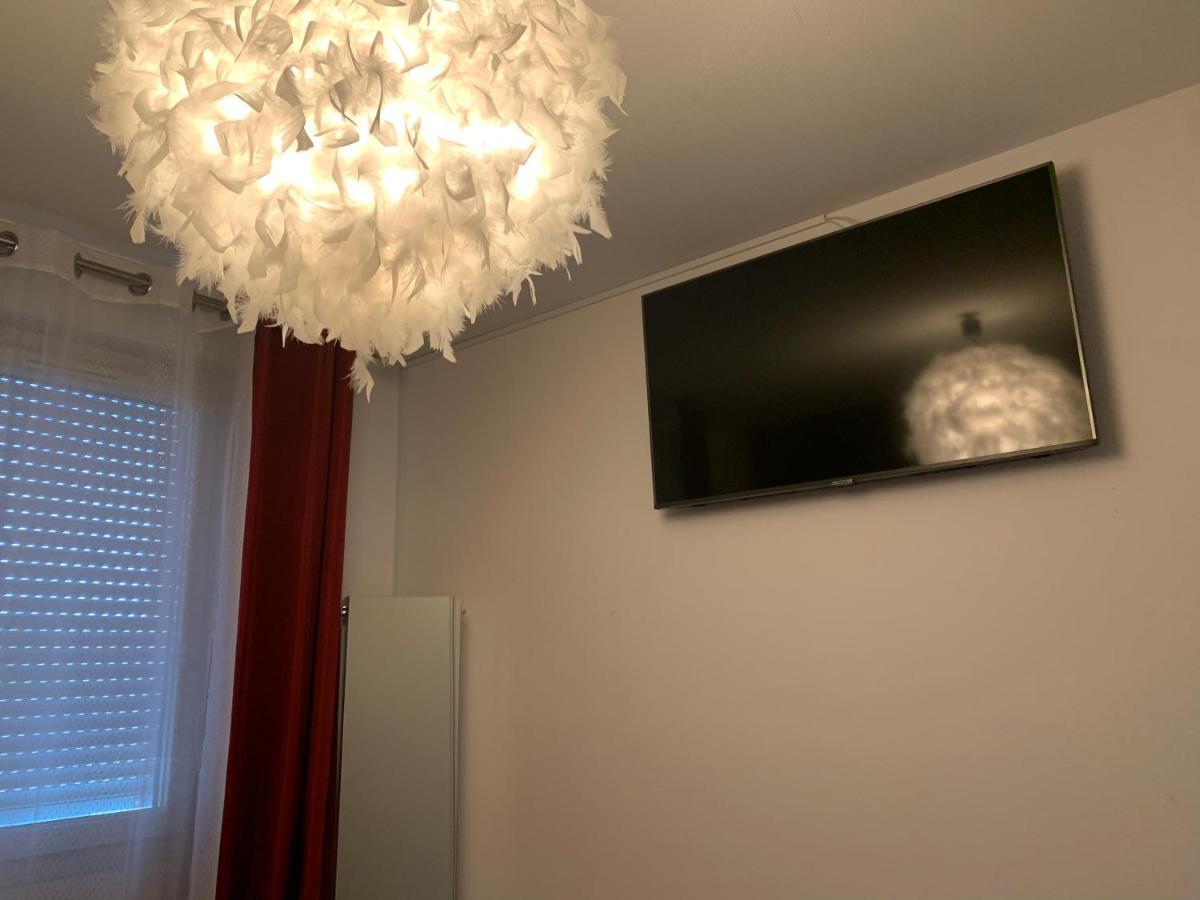 Comme à la maison - Chambre double chez habitant près de Toulouse Baziege Exterior foto